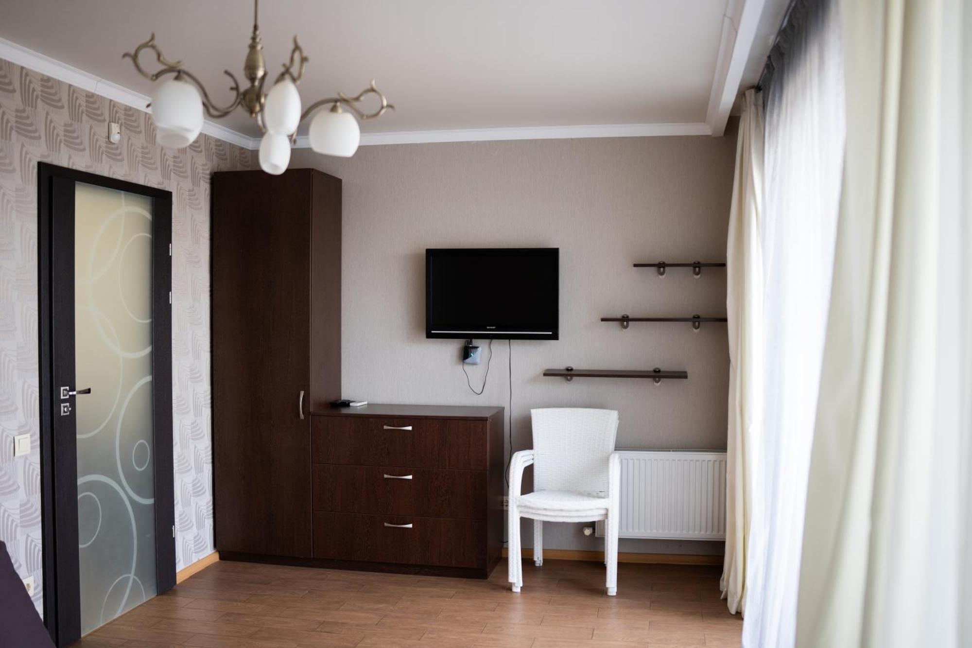 Ferienwohnung Poseidon Deluxe Перша Лінія З Басейном Odessa Exterior foto