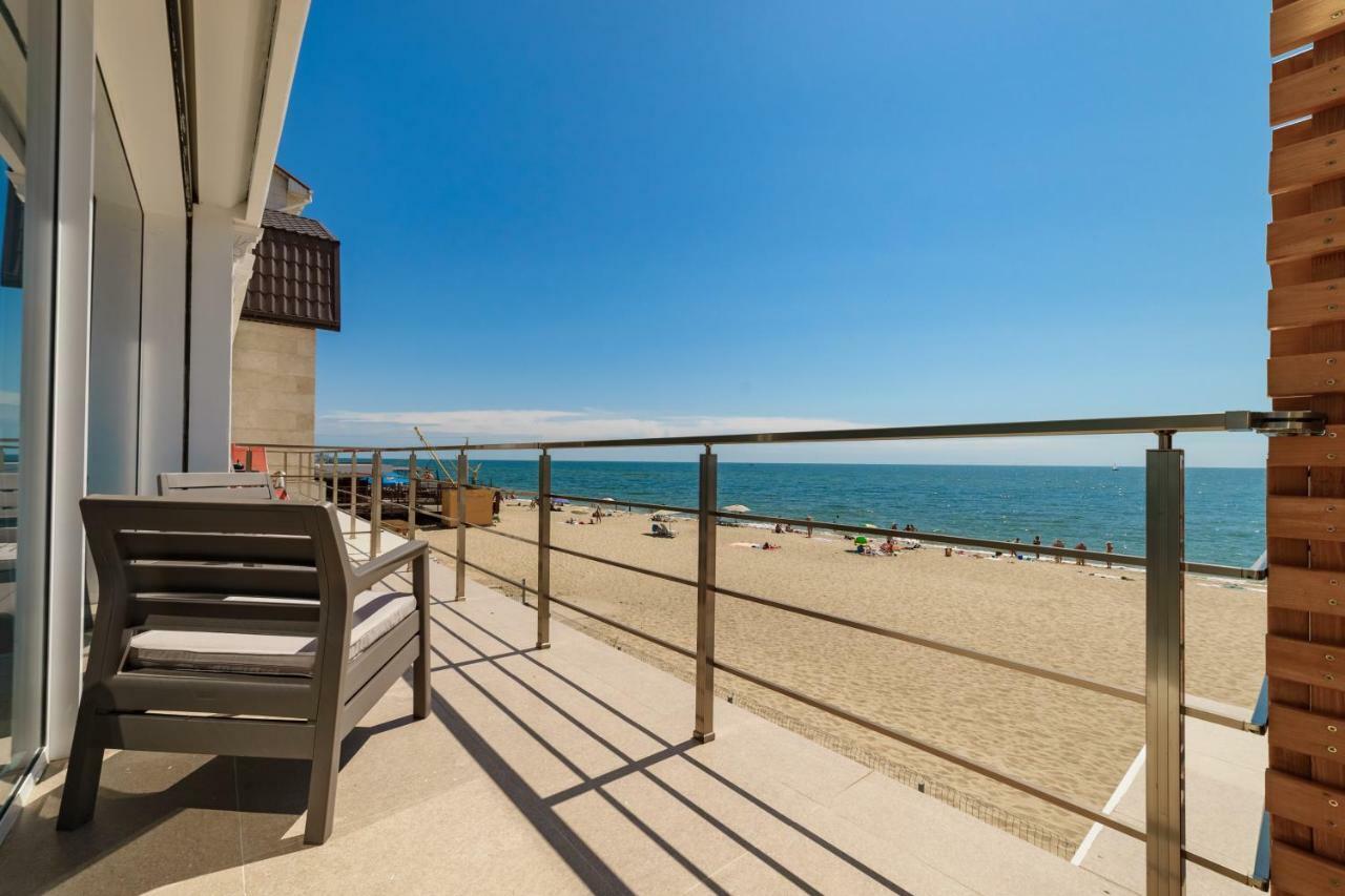 Ferienwohnung Poseidon Deluxe Перша Лінія З Басейном Odessa Exterior foto
