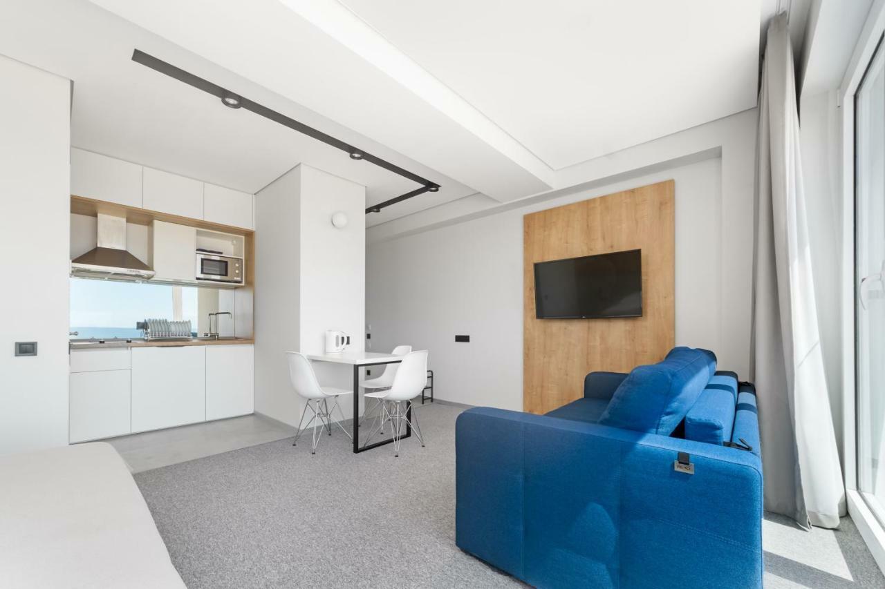 Ferienwohnung Poseidon Deluxe Перша Лінія З Басейном Odessa Exterior foto